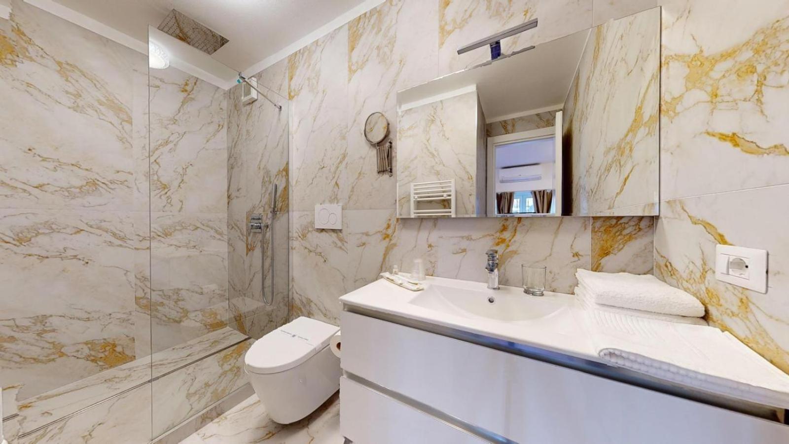 Guest House Duomo Milano Eksteriør billede